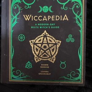 Wiccapedia Book Modern-Day White Witch’s Guide